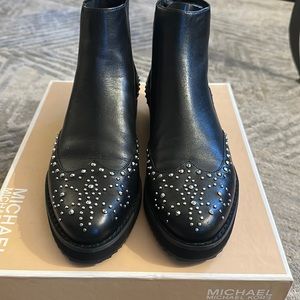 NWB MICHAEL KORS Sofie Flat Black Leather Studded Ankle Booties  7